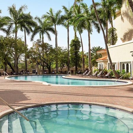Embassy Suites By Hilton Miami International Airport Exterior foto
