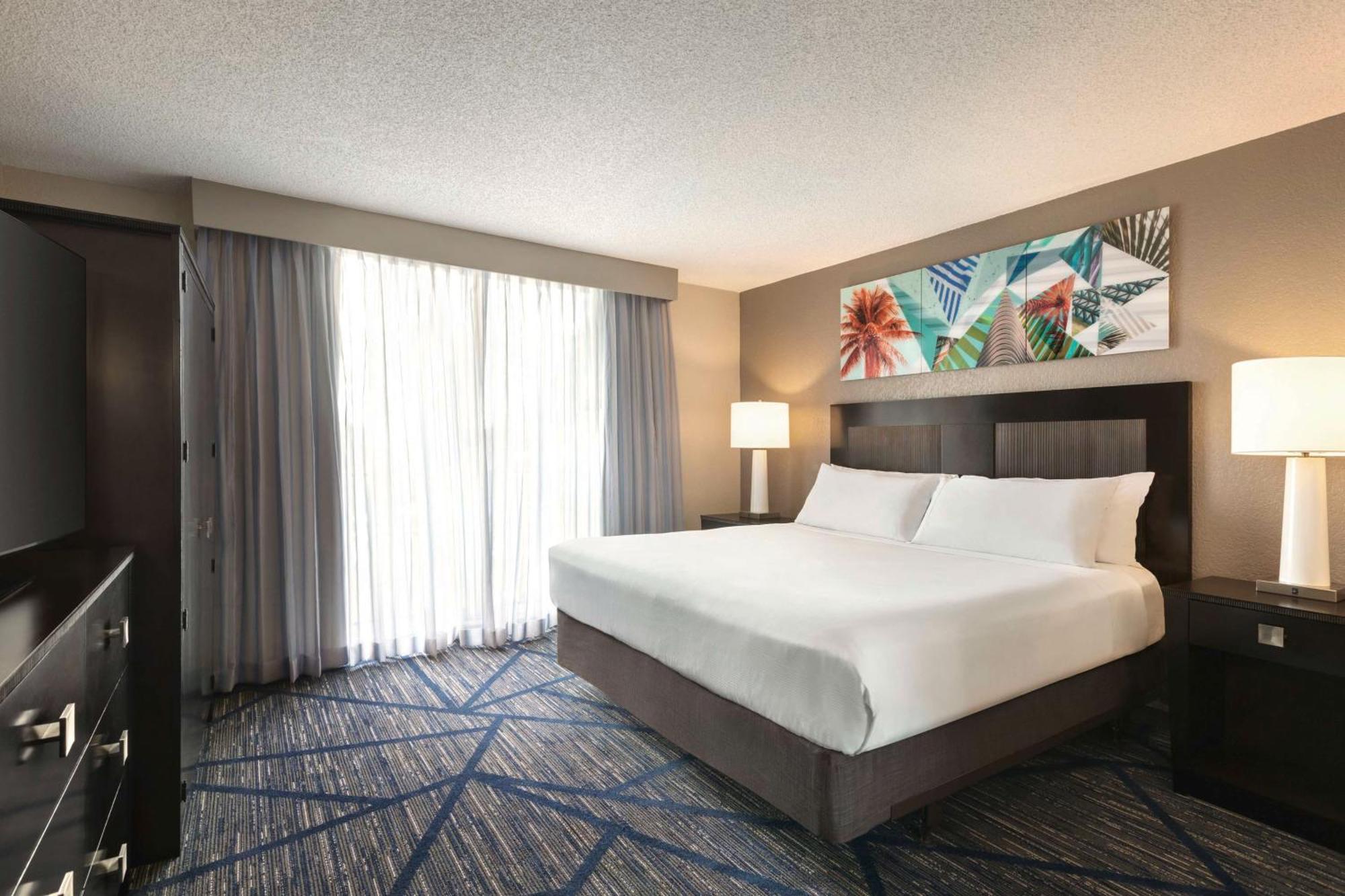 Embassy Suites By Hilton Miami International Airport Exterior foto