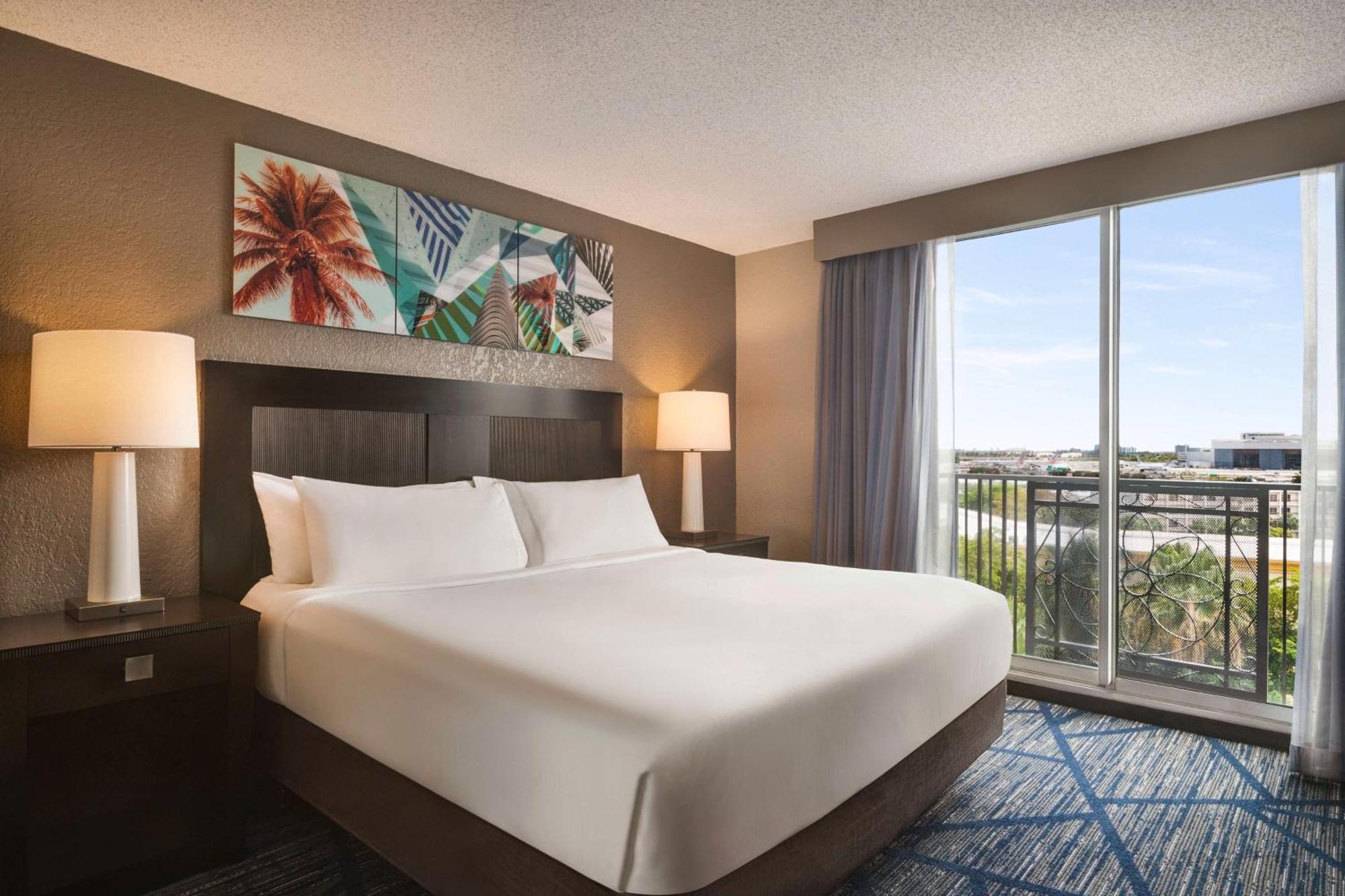 Embassy Suites By Hilton Miami International Airport Exterior foto